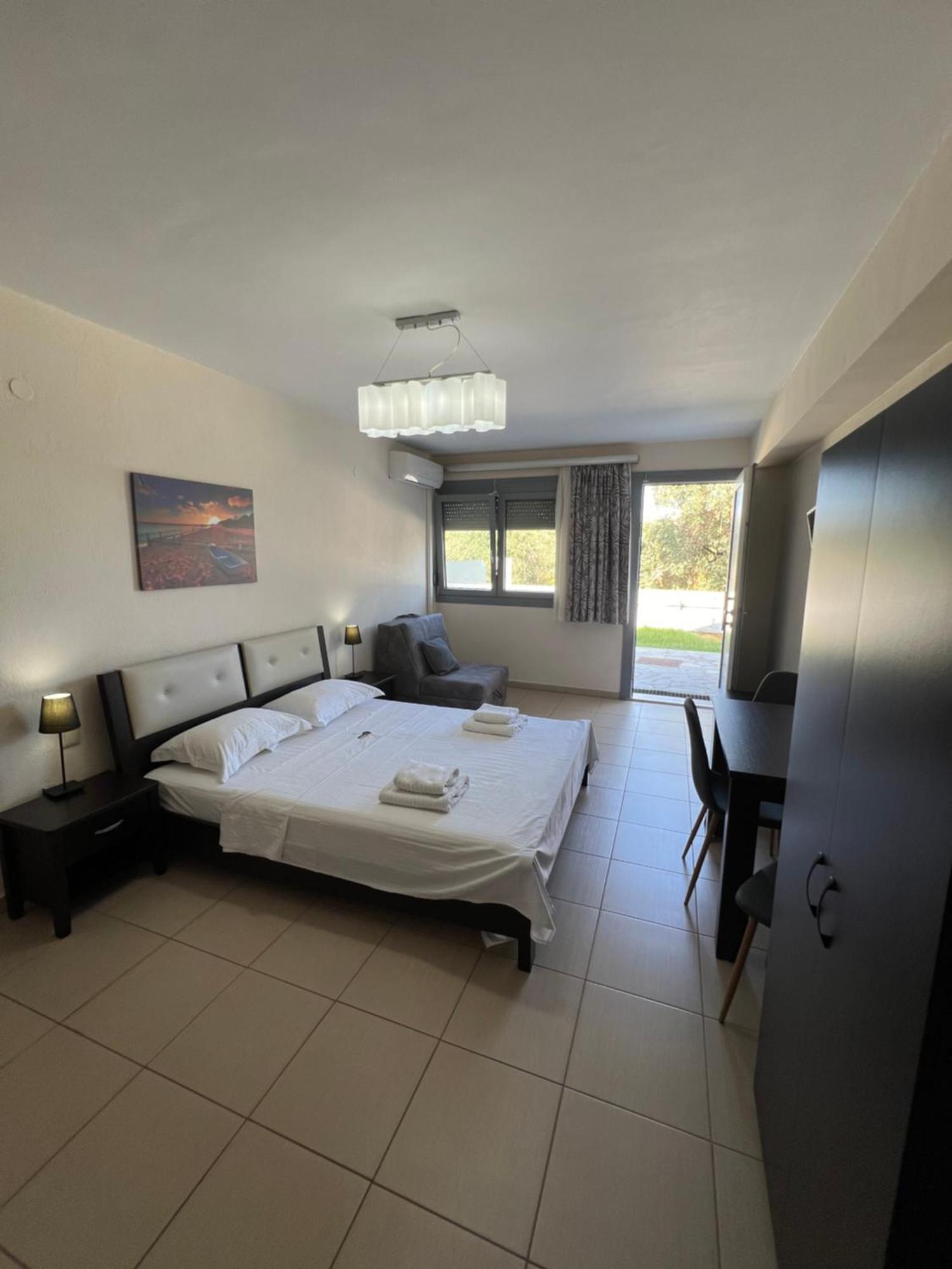 Bivas Apartments Thassos Exteriör bild
